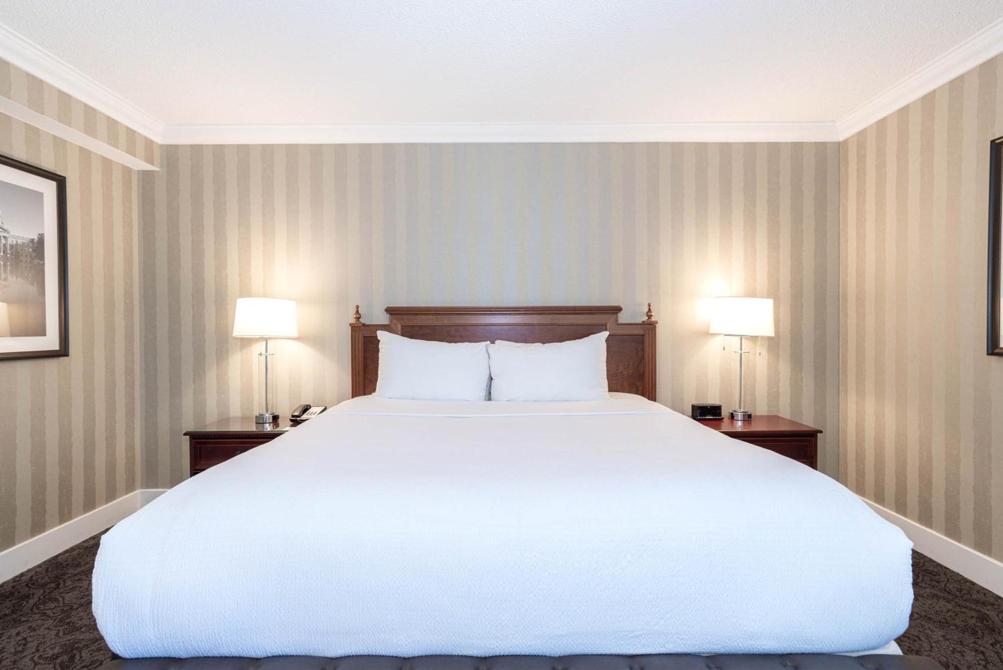 Sandman Signature Edmonton Downtown Hotel Eksteriør bilde